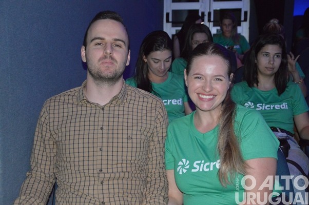 Mais de 800 pessoas participam de palestra com Leila Ama em FW