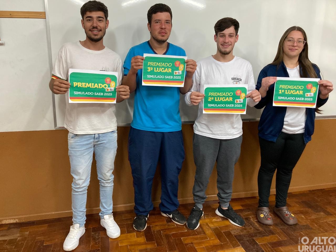 Escola Mathias Balduino Huppes divulga resultados do Simulado SAEB 2025