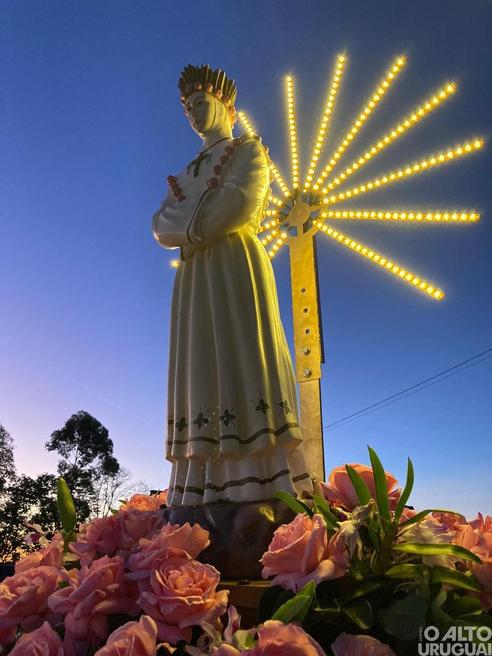 Procissão luminosa nesta sexta-feira marca o terceiro dia de tríduo da 46ª Romaria de Nossa Senhora da Salete