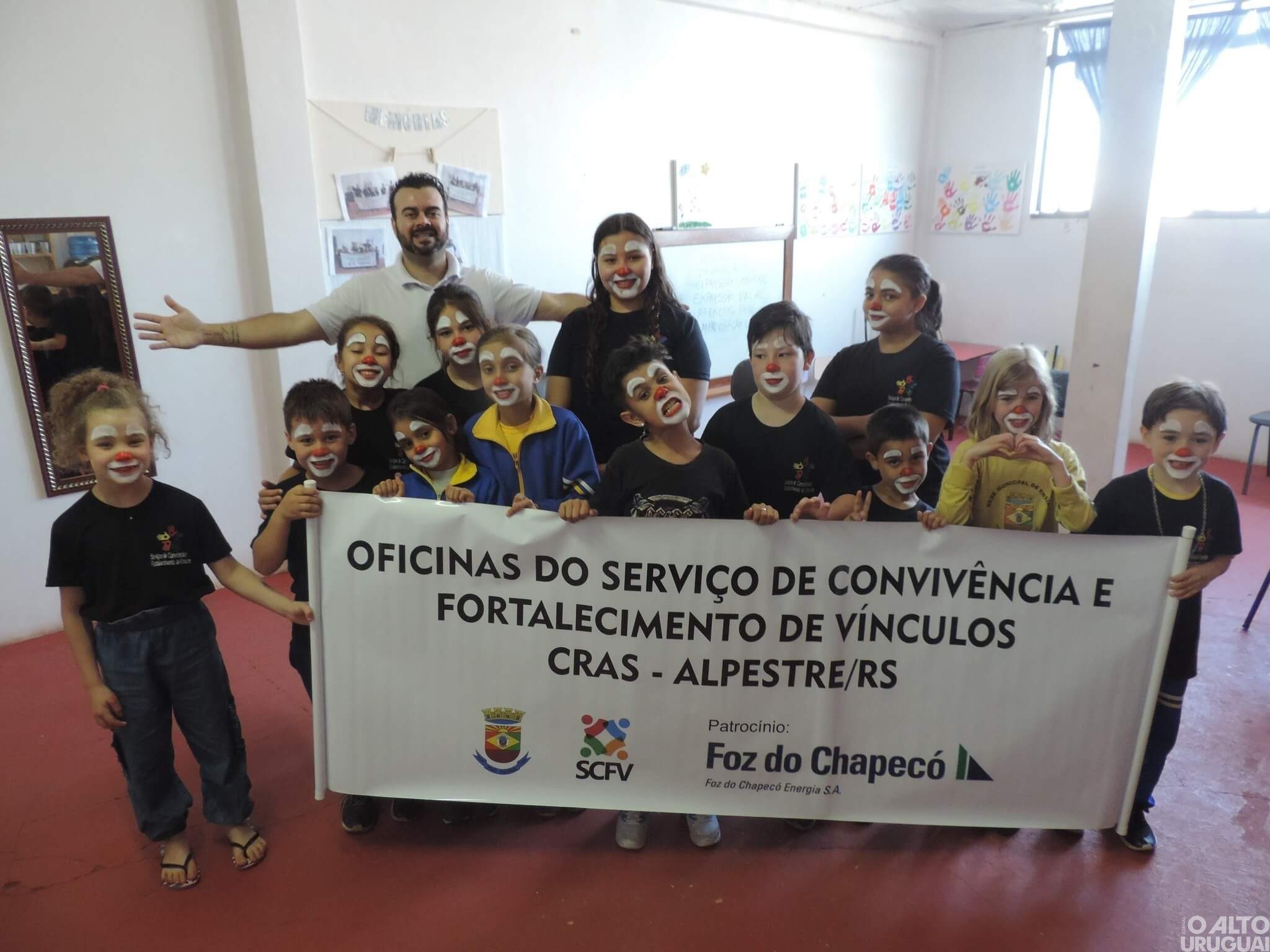 Crianças e adolescentes de Alpestre participam de jogos cooperativos