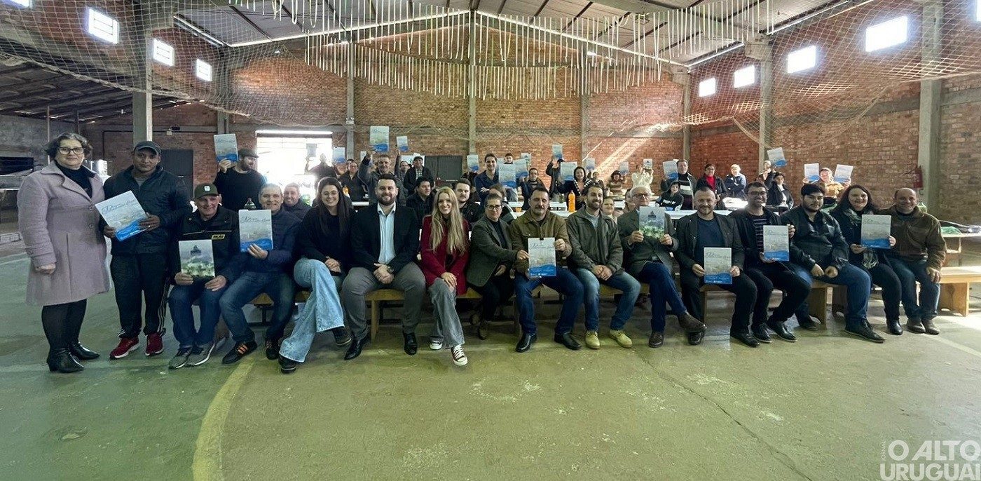 Programa “Palmitinho legal” contempla 45 famílias em Palmitinho