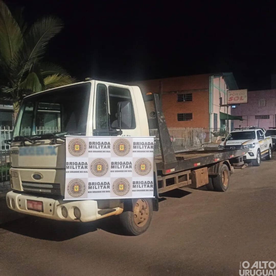 Dupla é presa em Ametista do Sul com caminhão roubado