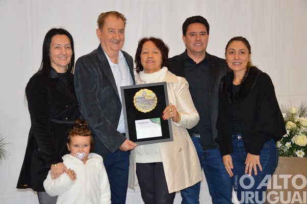 Câmara de Vereadores de Seberi homenageia pioneiros