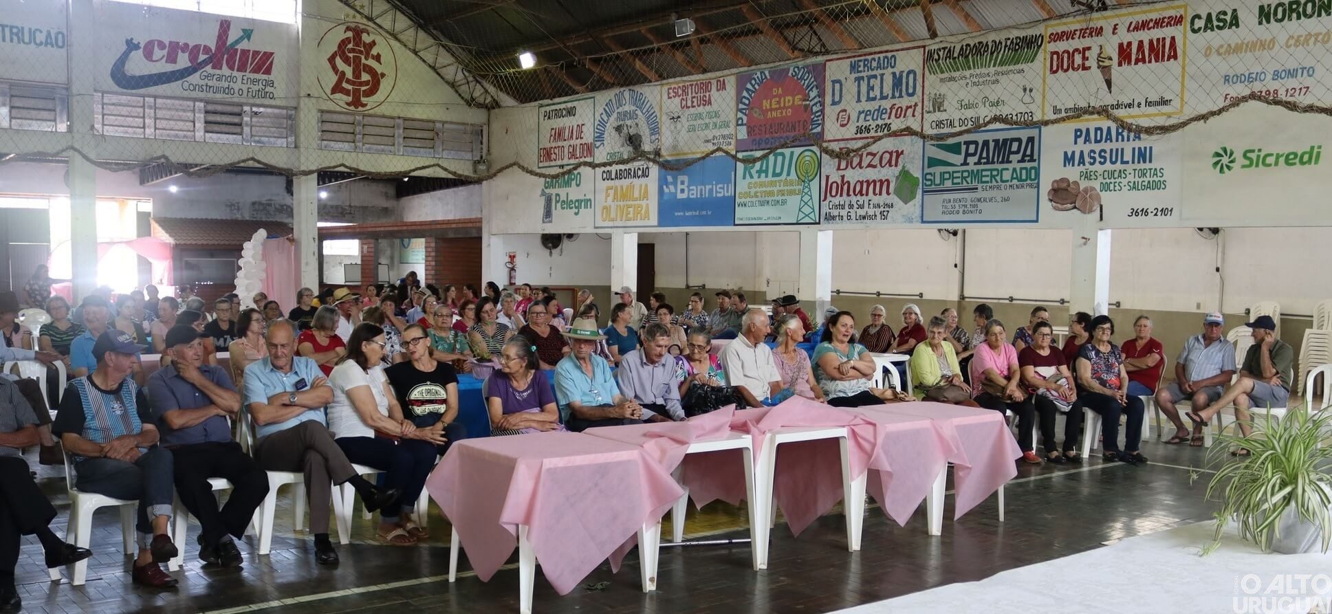 Comunidade de Cristal do Sul participa de atividades do Dia do Idoso