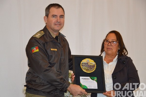 Câmara de Vereadores de Seberi homenageia pioneiros