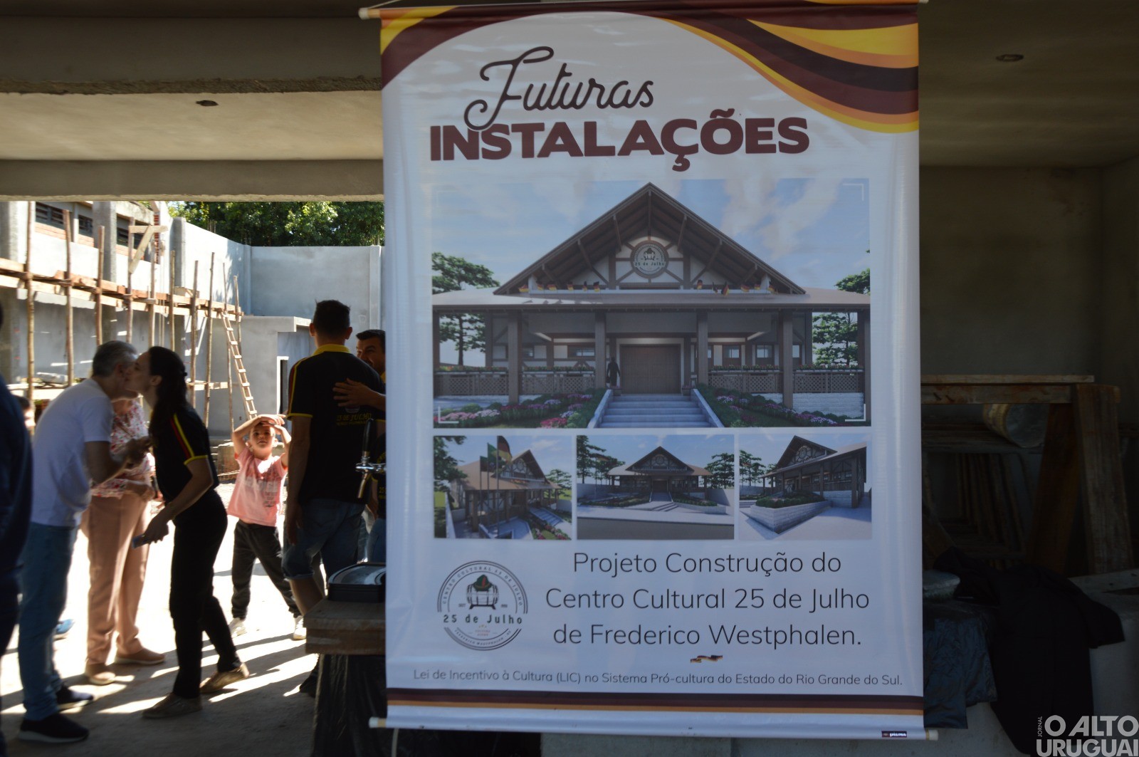 Centro Cultural 25 de Julho recebe convidados em sua futura sede