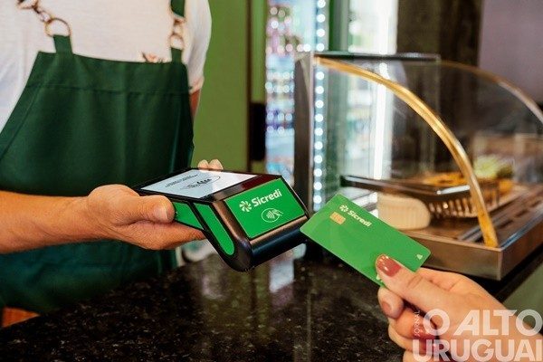 Máquinas de cartões do Sicredi registram recorde em transações
