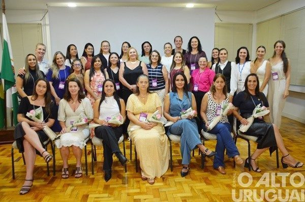AU promove encontro e conecta vereadoras de 20 municípios