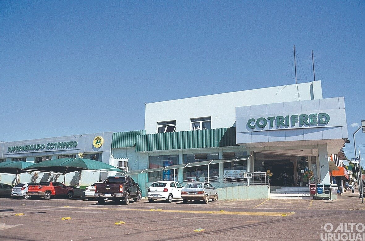 Supermercado Cotrifred reinaugura na próxima semana