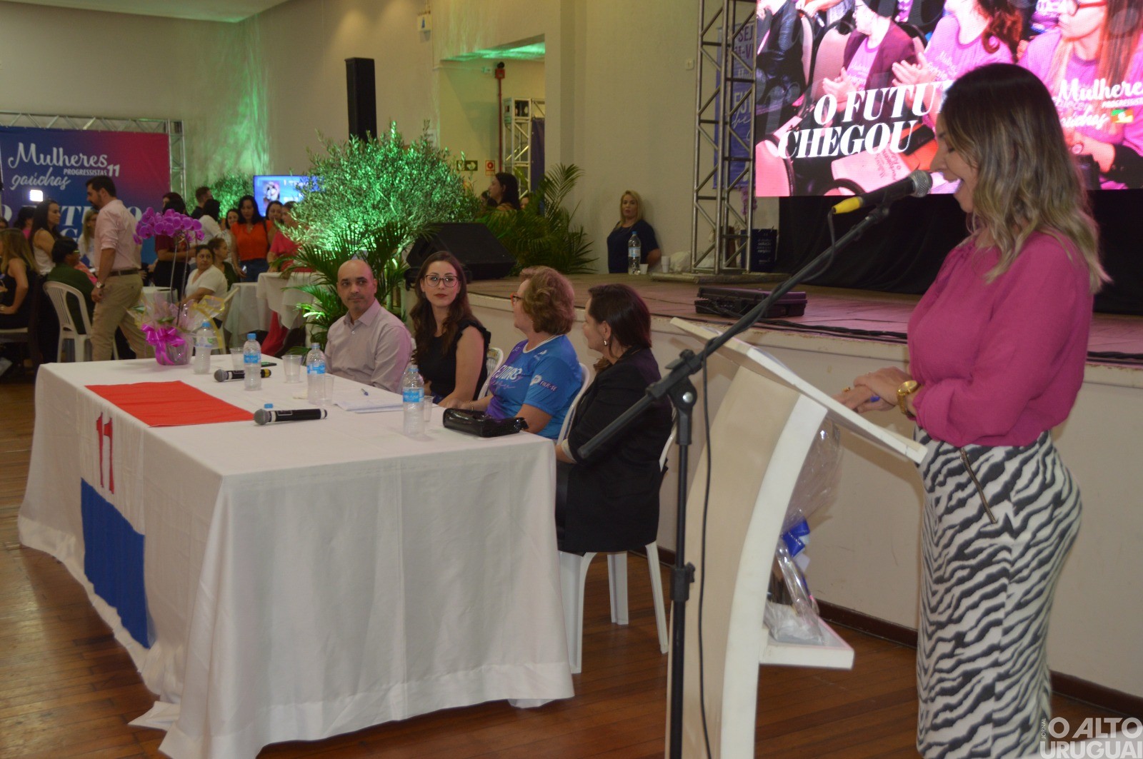 Encontro das Mulheres Progressistas é realizado em FW