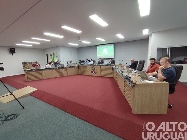 Criação das Emendas Impositivas será votada em segundo turno nesta terça-feira em FW