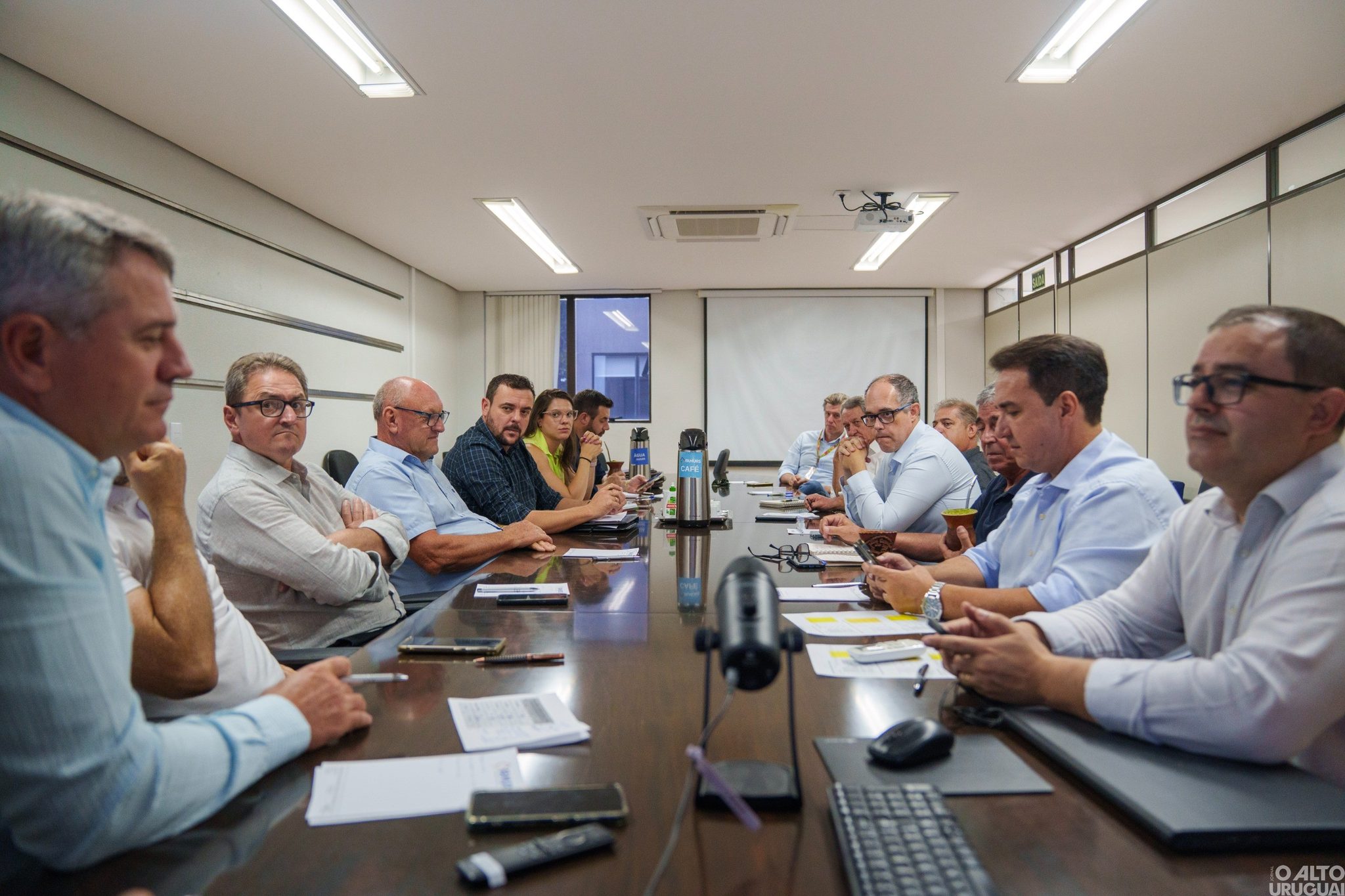 Famurs articula ampliação da competência municipal na suinocultura