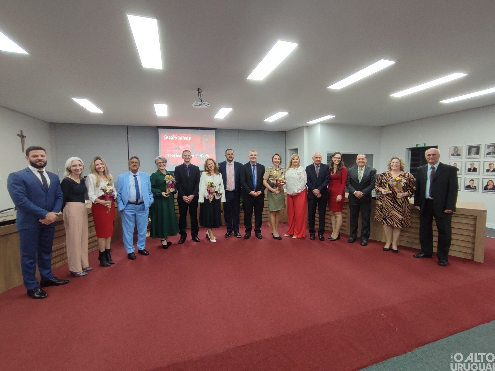 Legislativo de FW homenageia lideranças femininas com Troféu Mulher Cidadã
