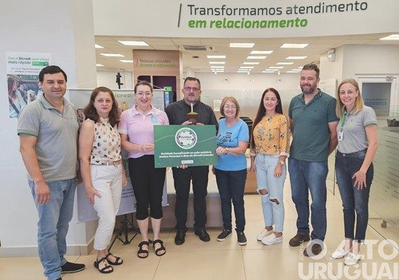 Sicredi destina cerca de R$ 3,8 milhões a entidades por meio da ação Juntos Fazemos o Bem