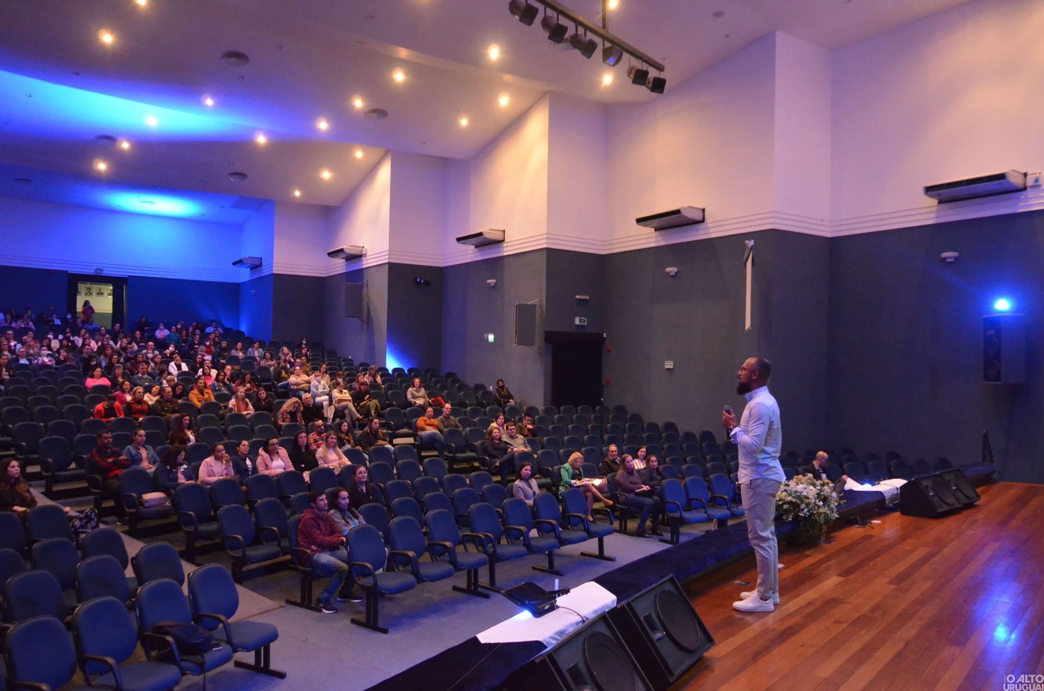 Seminário Regional sobre o Autismo é realizado em FW