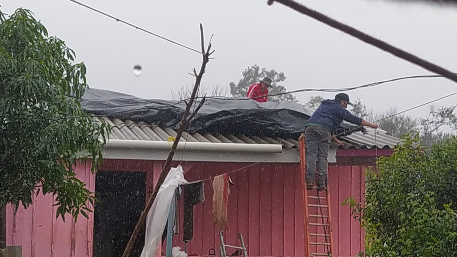 Assistência Social de Vista Alegre segue mobilizada para atender moradores afetados pelo vendaval