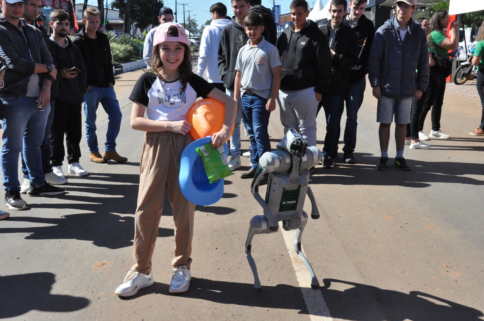 Expofred 2025 - Segurança e movimentação externa - Quinta-feira, 1º de maio