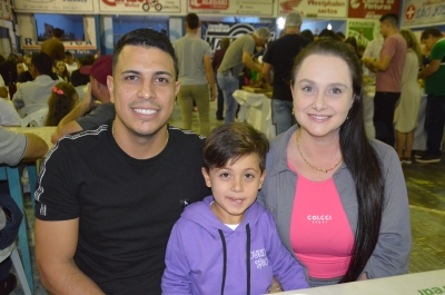 Grêmio Castelinho celebra 62 anos com jantar-dançante