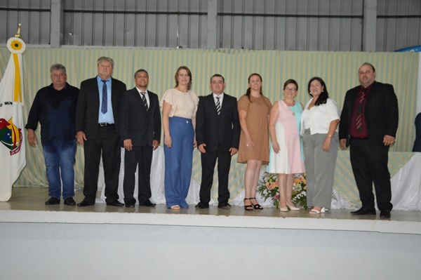 Posse dos eleitos do município de Pinheirinho do Vale
