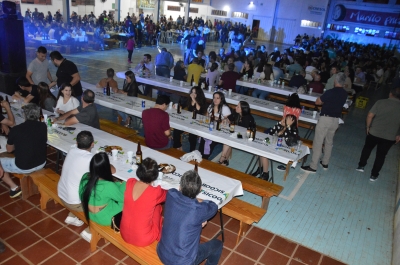 Grêmio Castelinho celebra 62 anos com jantar-dançante