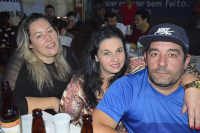 Grêmio Castelinho celebra 62 anos com jantar-dançante