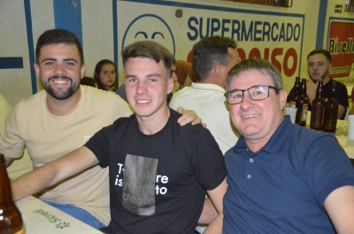 Grêmio Castelinho celebra 62 anos com jantar-dançante