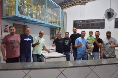 Grêmio Castelinho celebra 62 anos com jantar-dançante