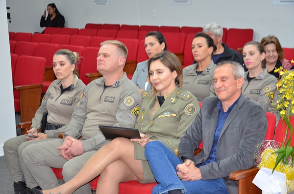 FW - Moção de Aplausos Major Nedia Giacomini