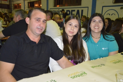 Grêmio Castelinho celebra 62 anos com jantar-dançante