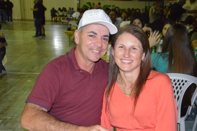 Grêmio Castelinho celebra 62 anos com jantar-dançante