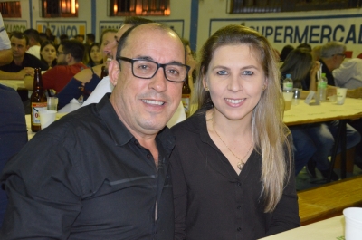 Grêmio Castelinho celebra 62 anos com jantar-dançante