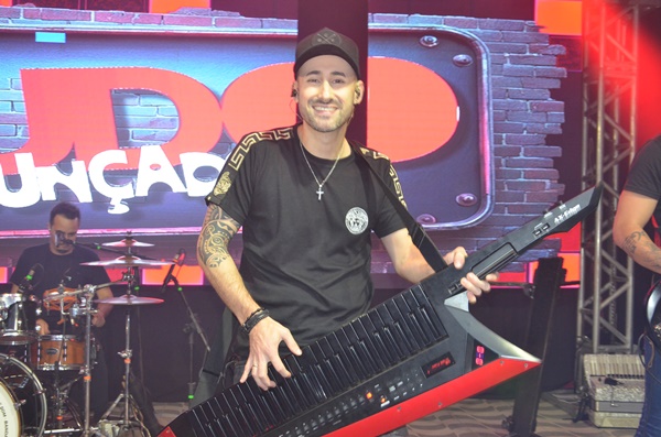Alpestre - Programação de Natal - Show Paulinho Mixaria
