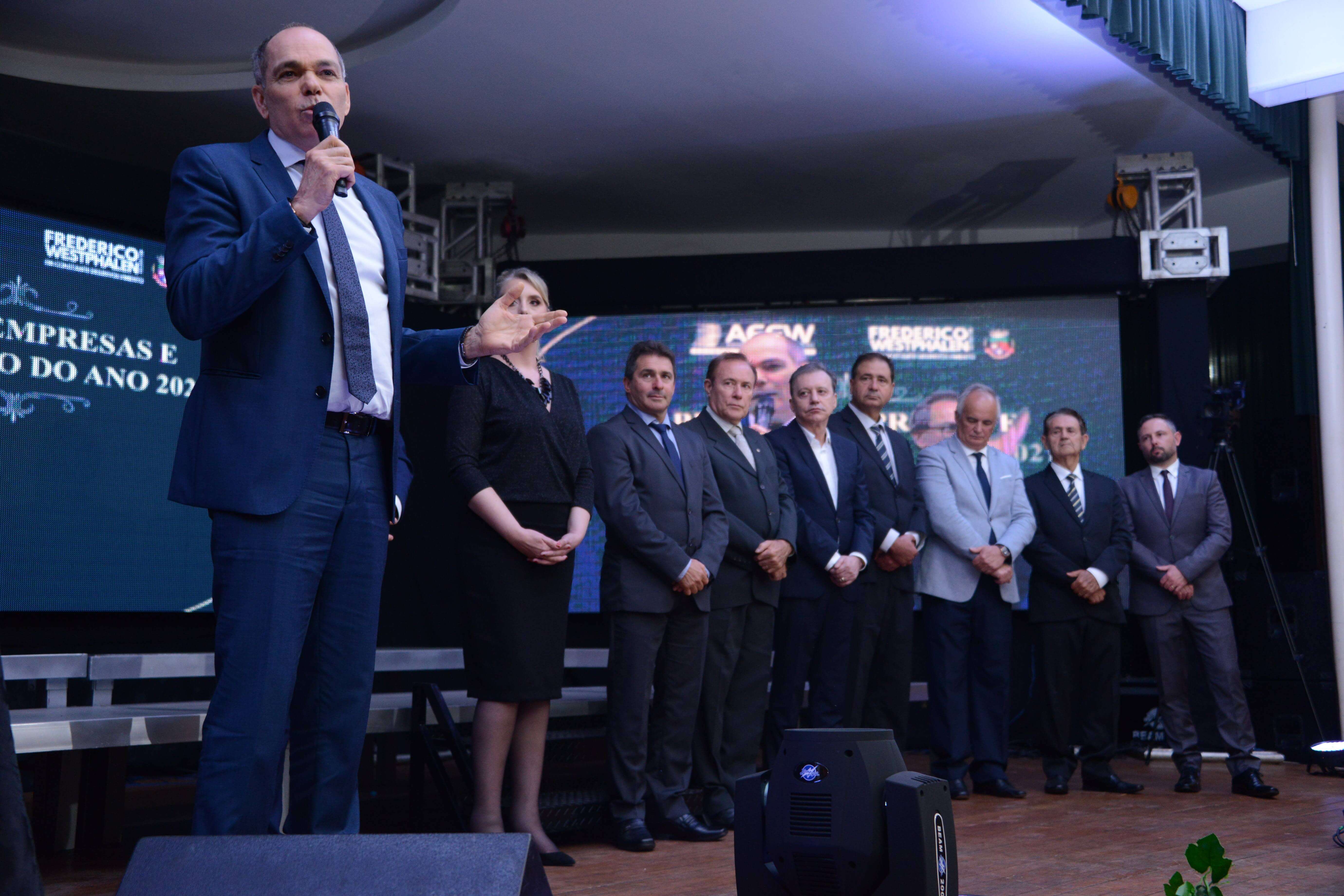 Empresas e Empresário do Ano 2021 (Conceito A)
