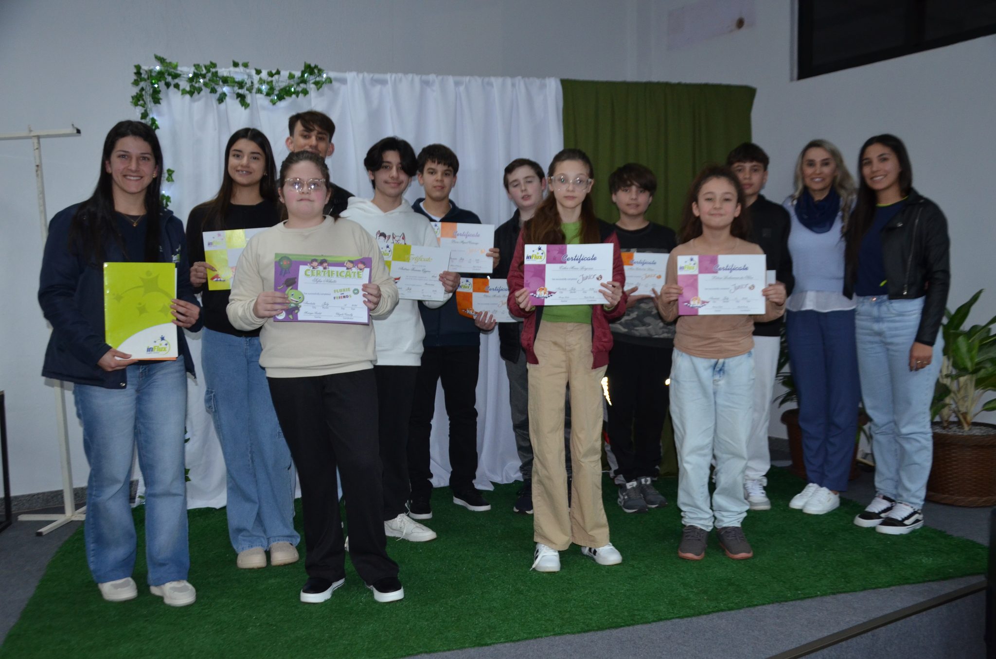 Ametista do Sul investe R$ 155,8 mil em bolsas de inglês e apresenta novos projetos para preparar jovens para o futuro
