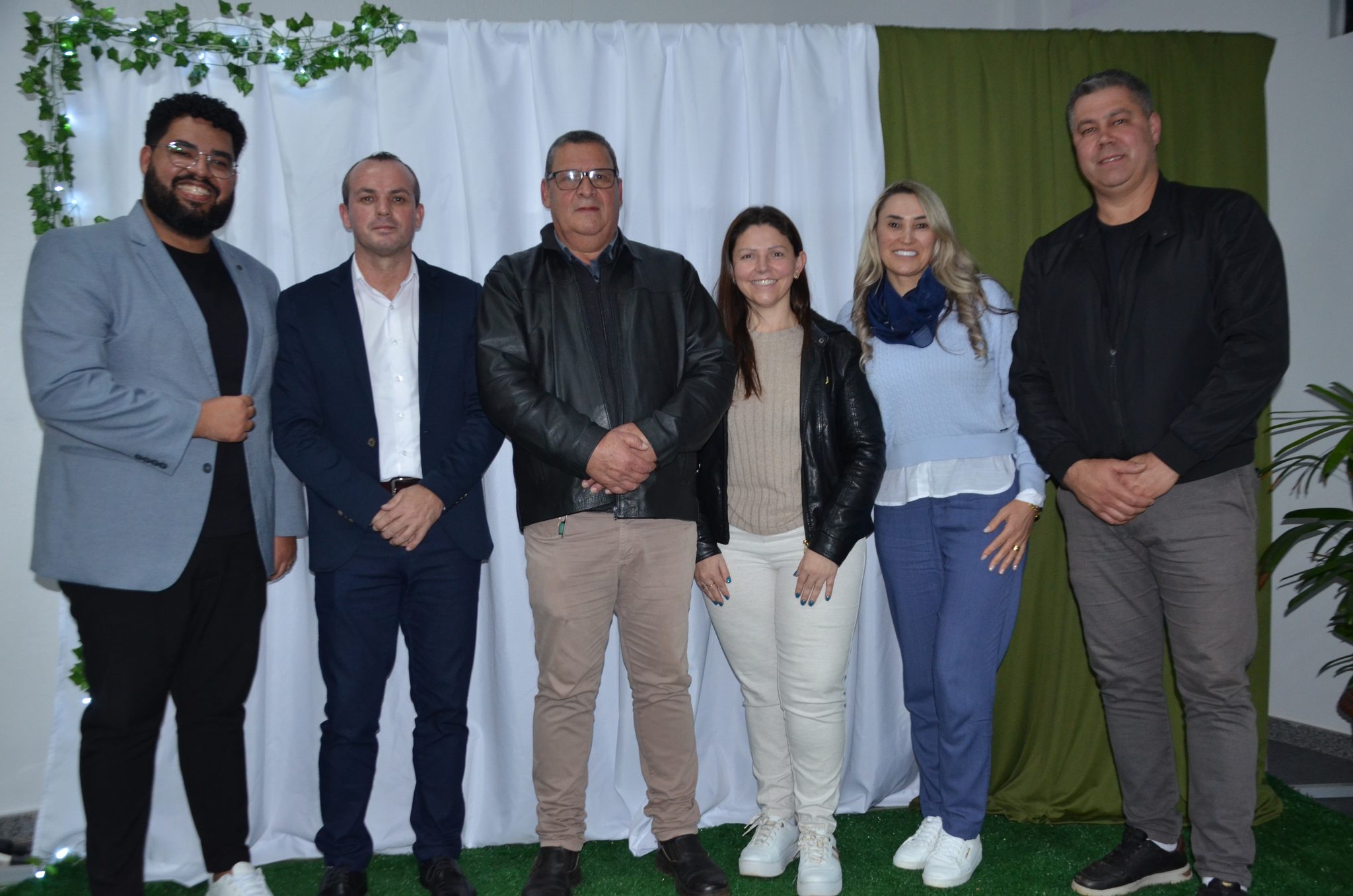 Ametista do Sul investe R$ 155,8 mil em bolsas de inglês e apresenta novos projetos para preparar jovens para o futuro