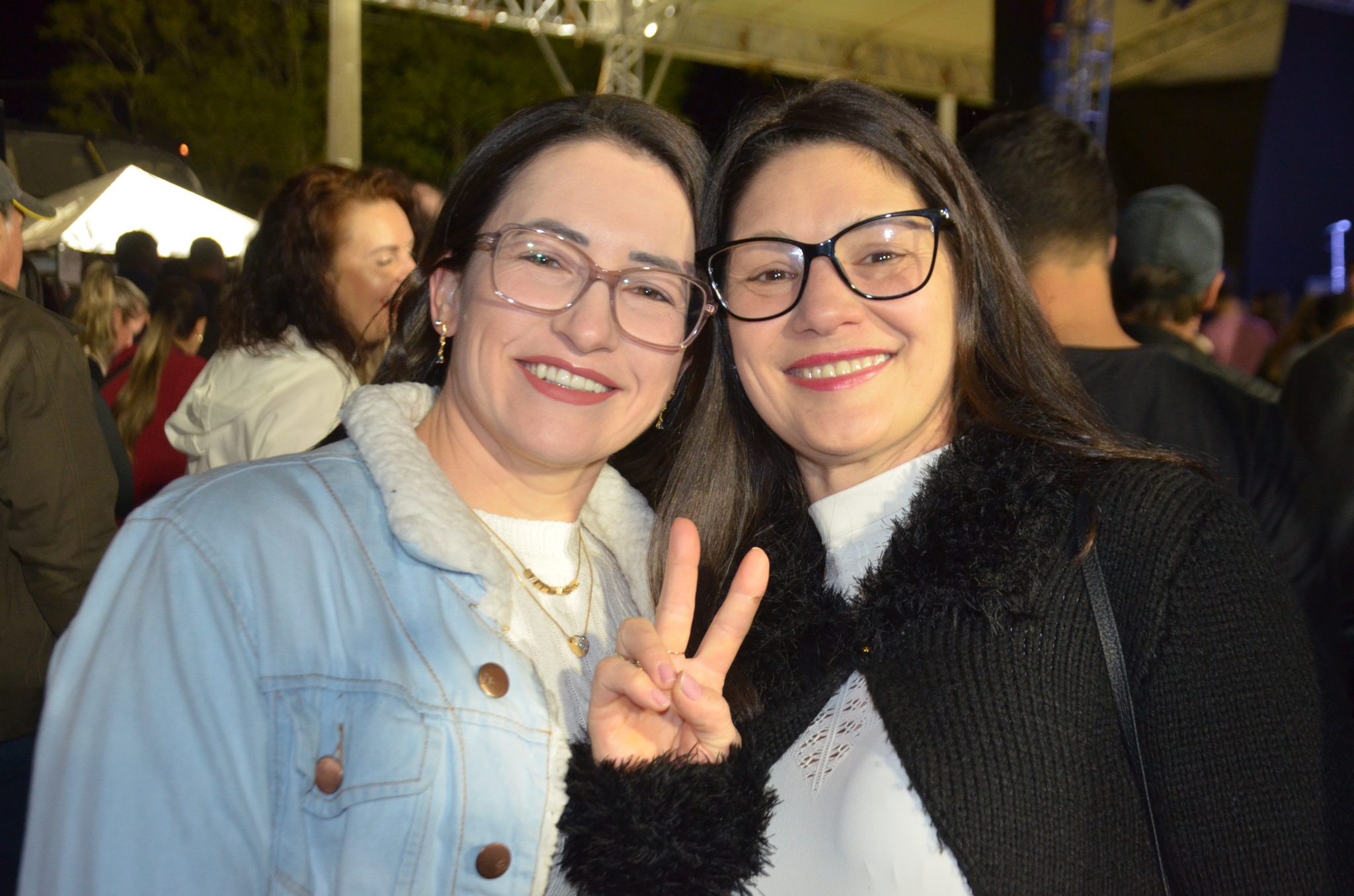 ExpoCaiçara - Sexta-Feira, 15