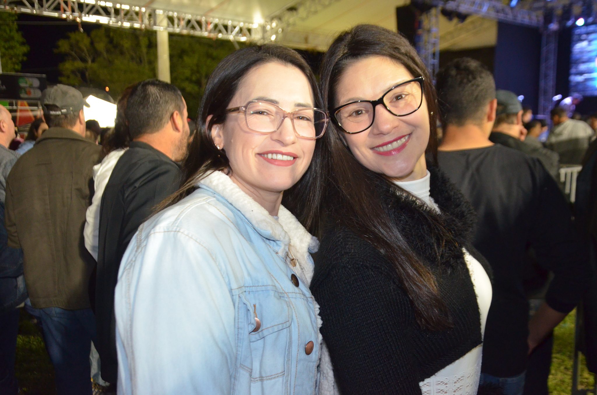 ExpoCaiçara - Sexta-Feira, 15