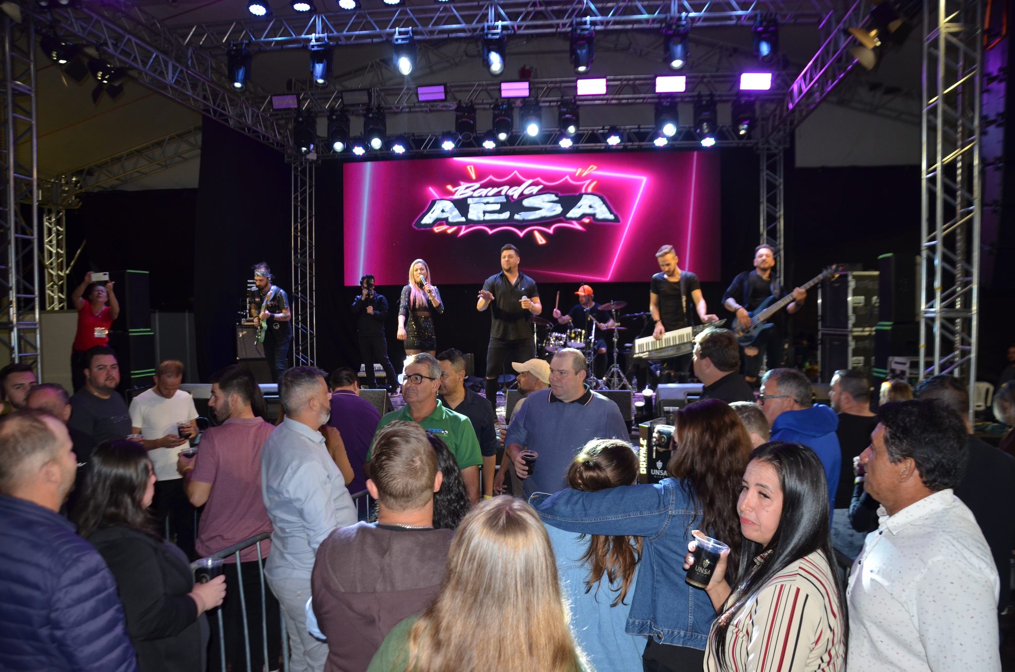 ExpoCaiçara - Sexta-Feira, 15