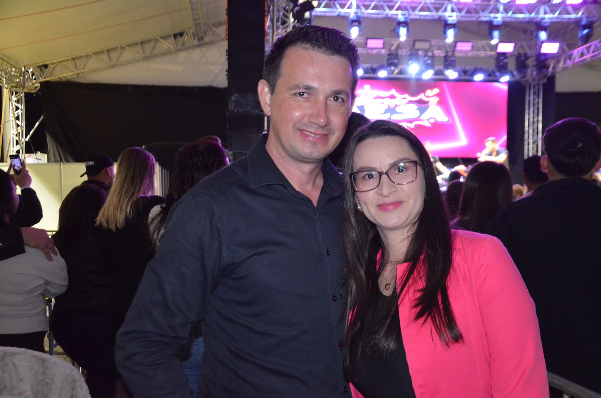 ExpoCaiçara - Sexta-Feira, 15