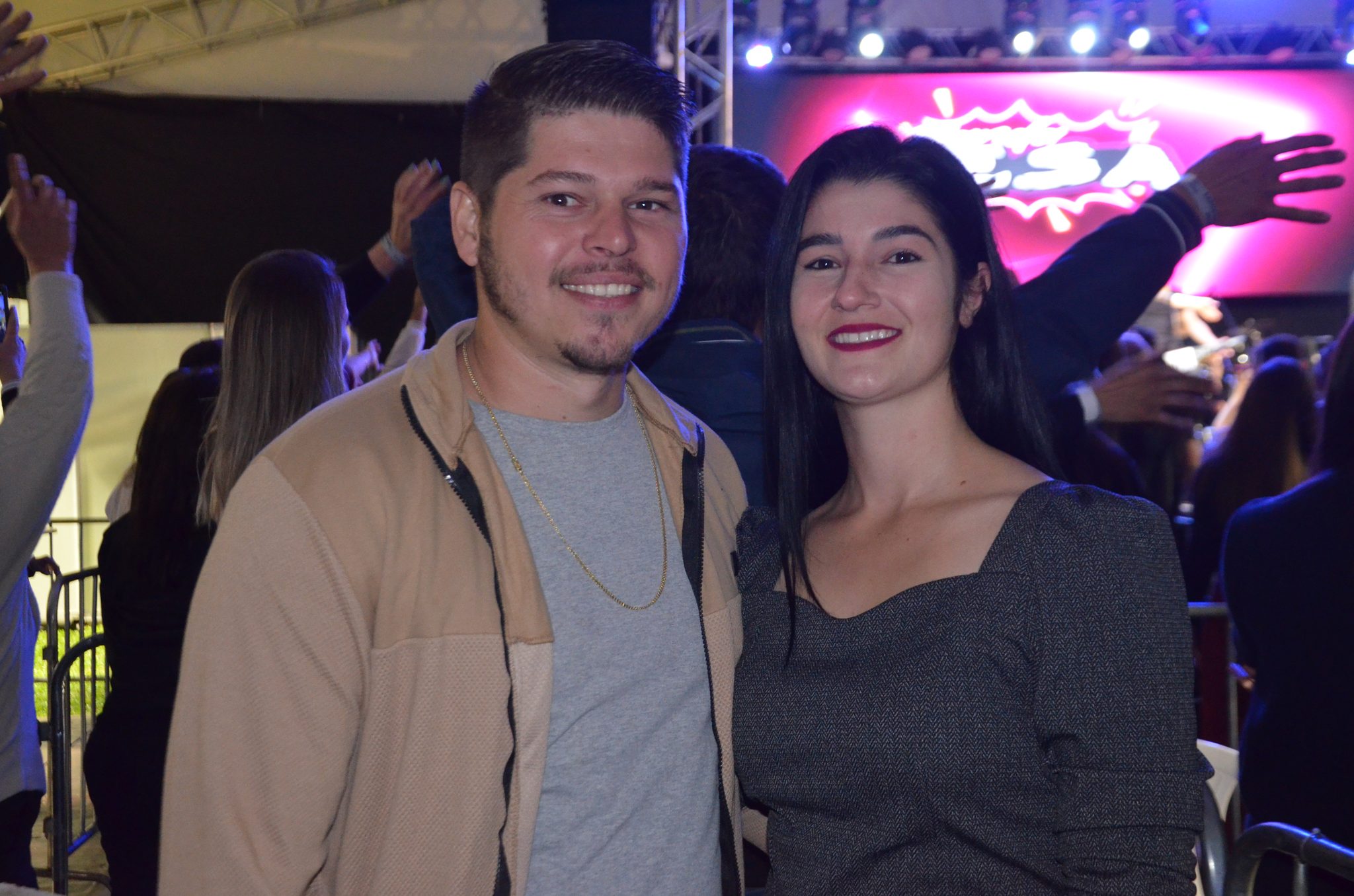 ExpoCaiçara - Sexta-Feira, 15