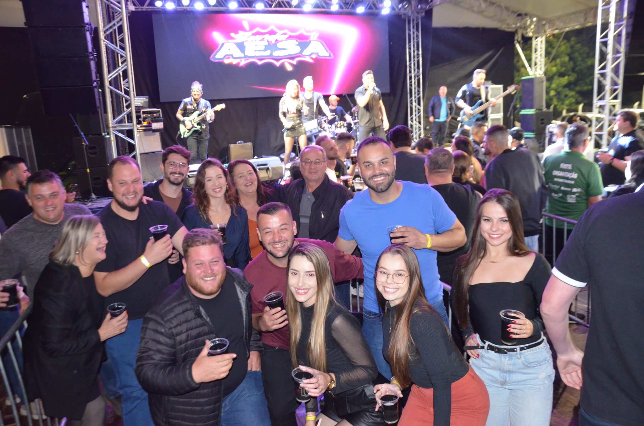 ExpoCaiçara - Sexta-Feira, 15