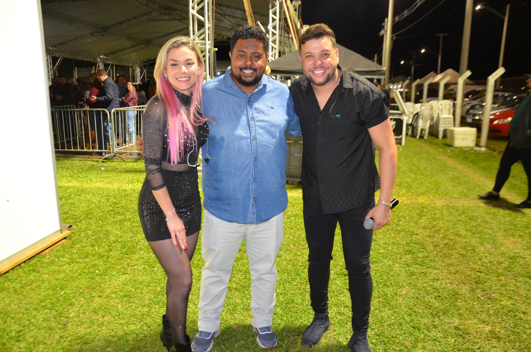 ExpoCaiçara - Sexta-Feira, 15