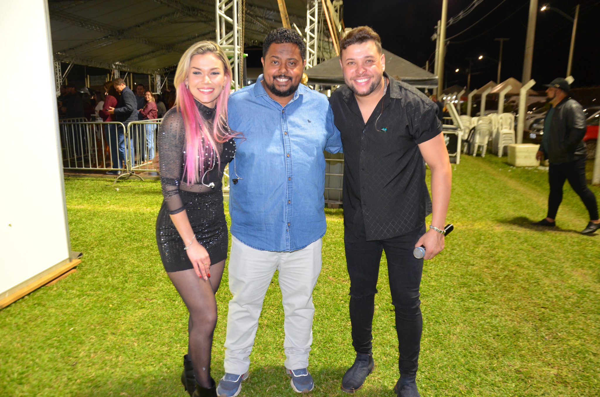 ExpoCaiçara - Sexta-Feira, 15