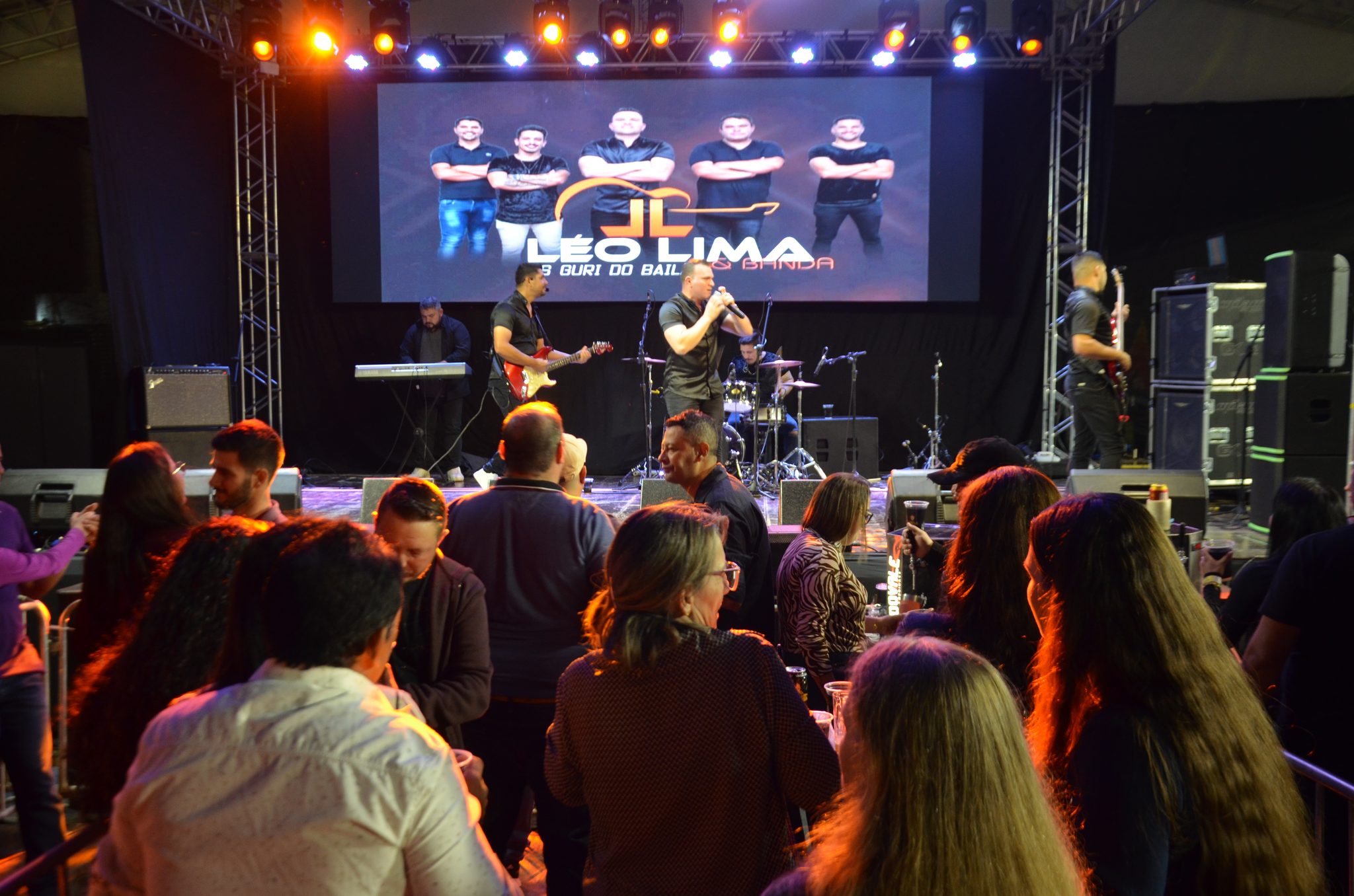 ExpoCaiçara - Sexta-Feira, 15