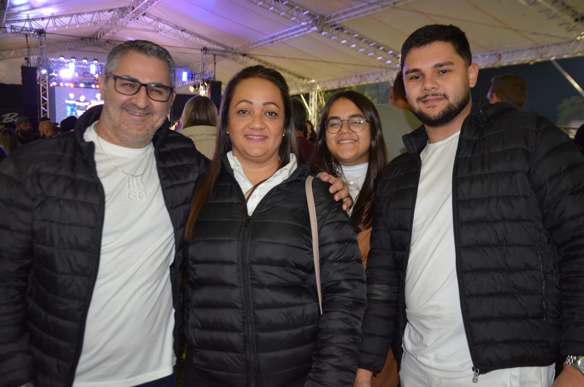 ExpoCaiçara - Sexta-Feira, 15