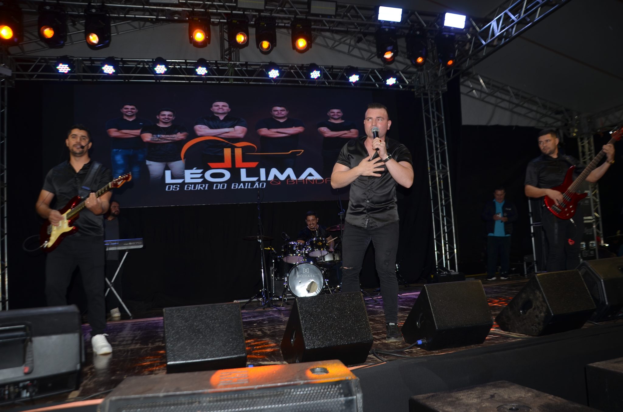 ExpoCaiçara - Sexta-Feira, 15