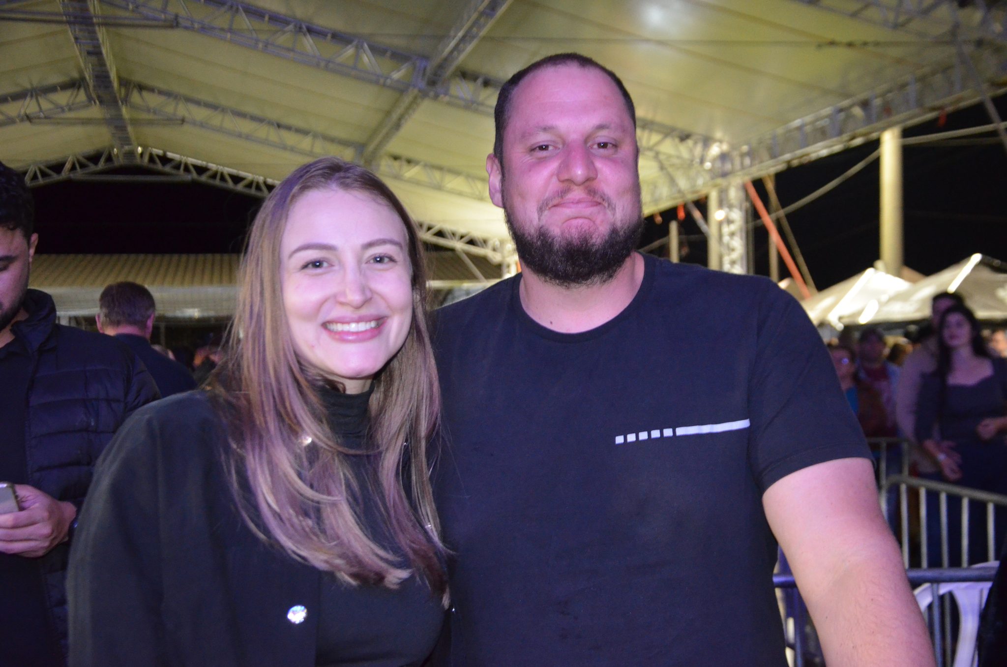 ExpoCaiçara - Sexta-Feira, 15