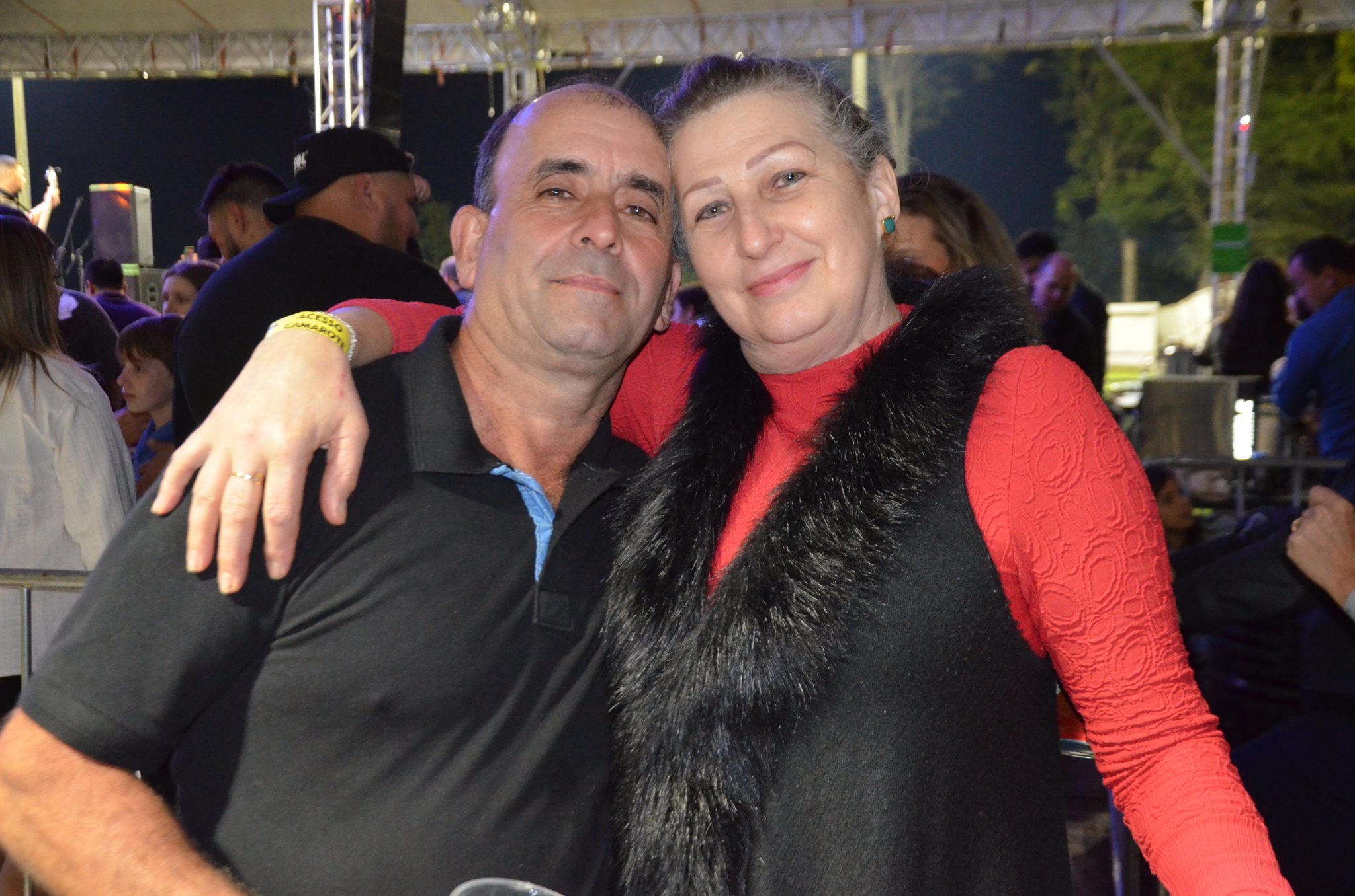 ExpoCaiçara - Sexta-Feira, 15