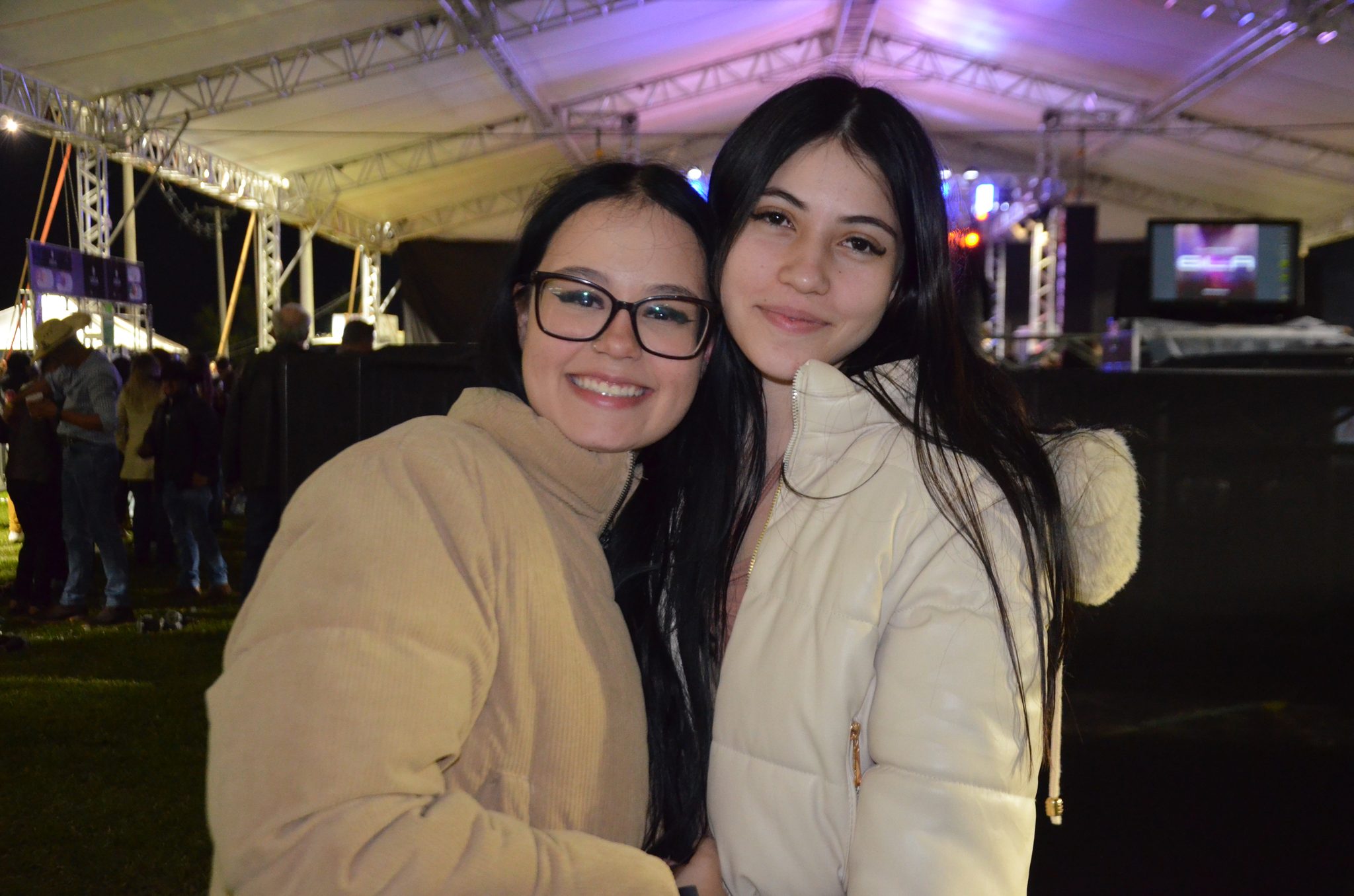 ExpoCaiçara - Sexta-Feira, 15