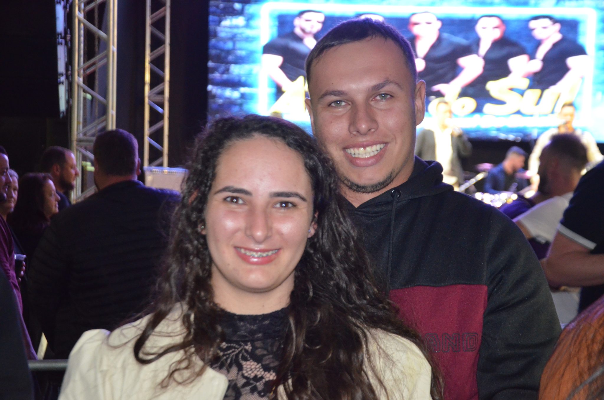 ExpoCaiçara - Sexta-Feira, 15